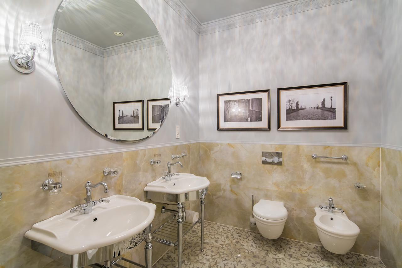 Rubin Luxury Apartments (Adults Only) Karlovy Vary Ngoại thất bức ảnh