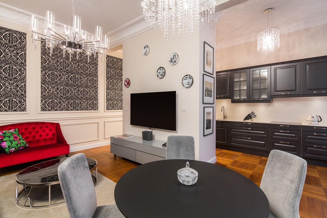 Rubin Luxury Apartments (Adults Only) Karlovy Vary Ngoại thất bức ảnh
