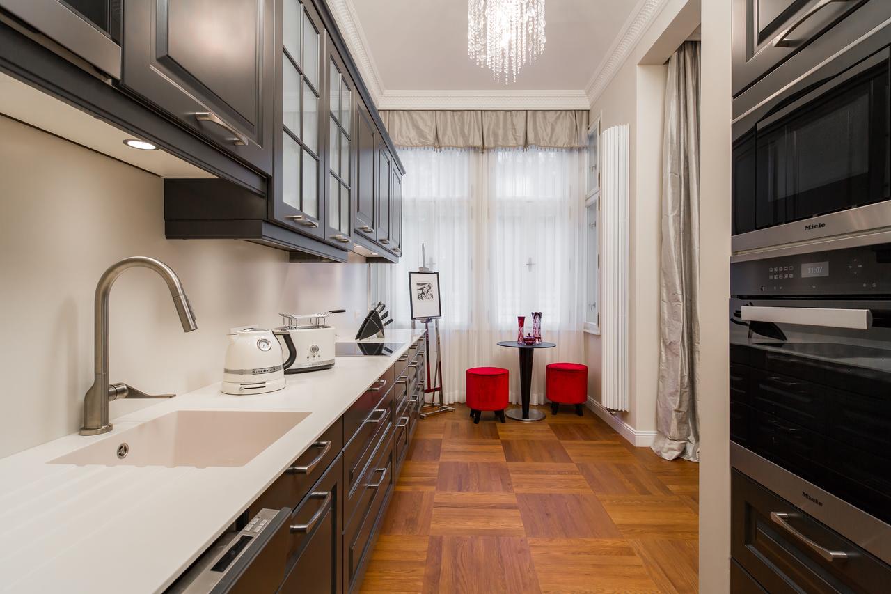 Rubin Luxury Apartments (Adults Only) Karlovy Vary Ngoại thất bức ảnh